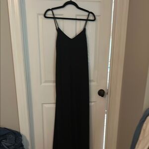 Carly Jean Los Angeles Black Maxi Dress